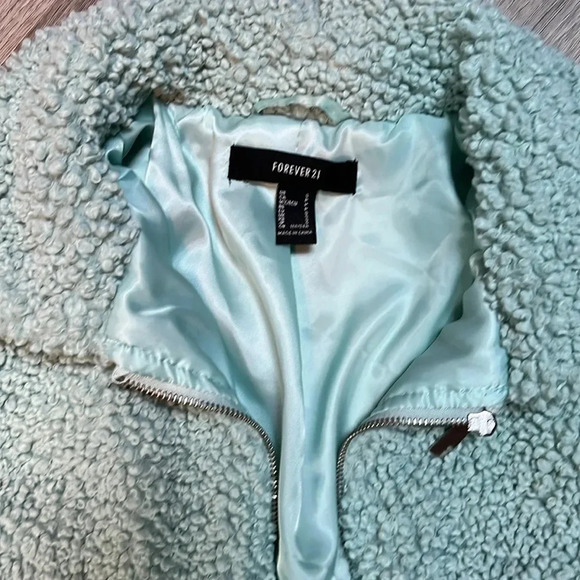Forever 21 Faux Sherpa Jacket - Picture 2 of 7
